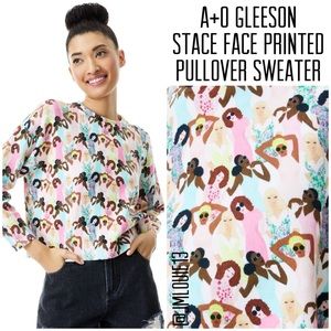 Alice + Olivia Gleeson Stace Face Printed Pullover Sweater